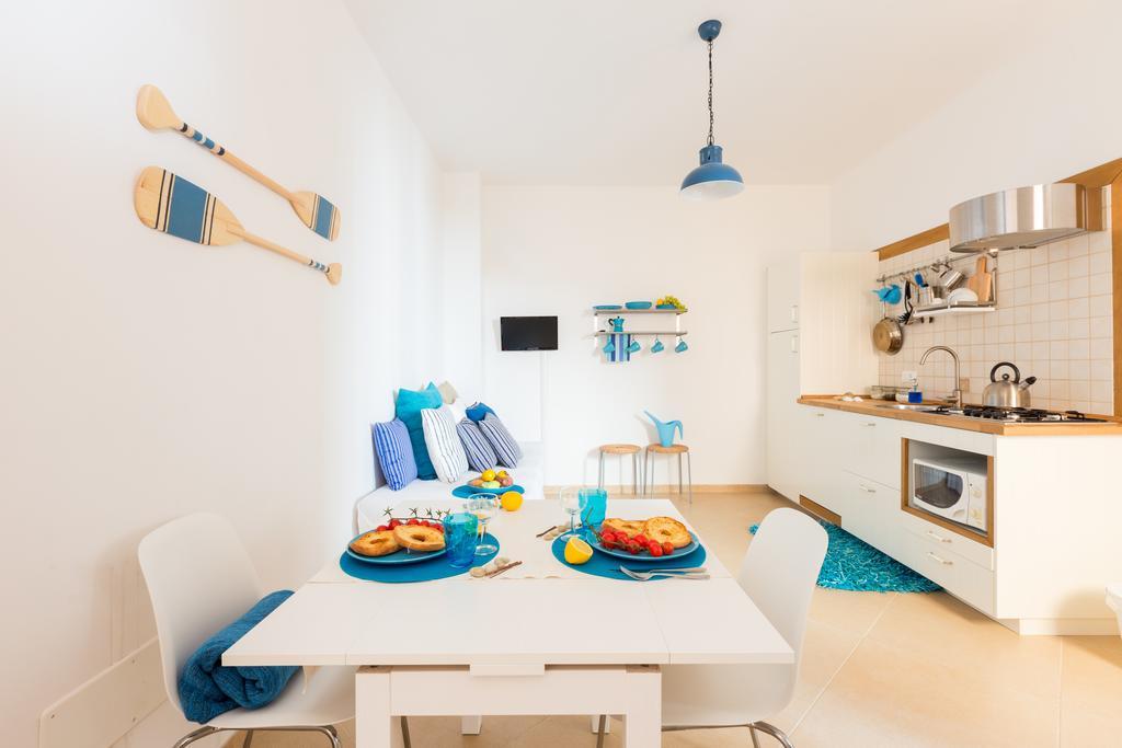 Aparthotel Isola Blu Taranto Exterior foto