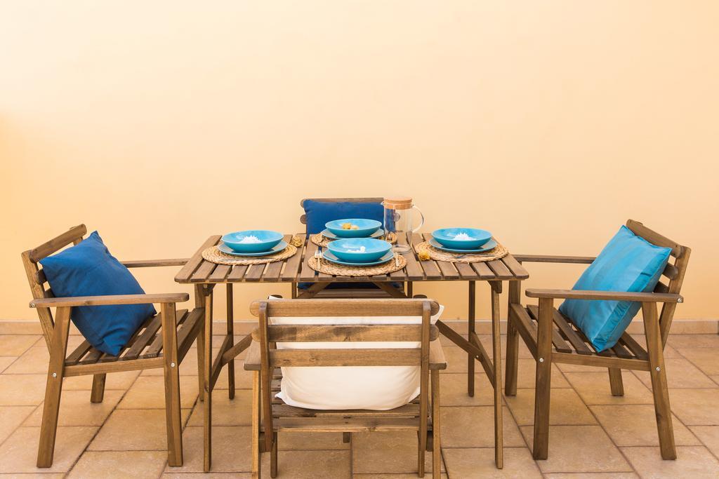 Aparthotel Isola Blu Taranto Exterior foto